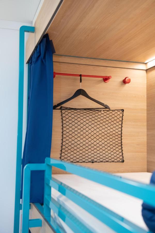 Auberge De Jeunesse Hosho Paris Sud - Porte D'Italie لو كرملين-بيستر المظهر الخارجي الصورة